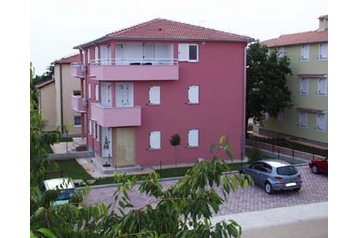 Croatia Privát Novigrad, Exterior